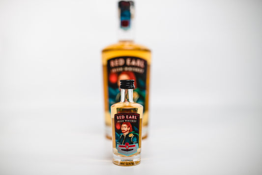 Red Earl Irish Whiskey 50ml/5cl – Please note size: 50ml
